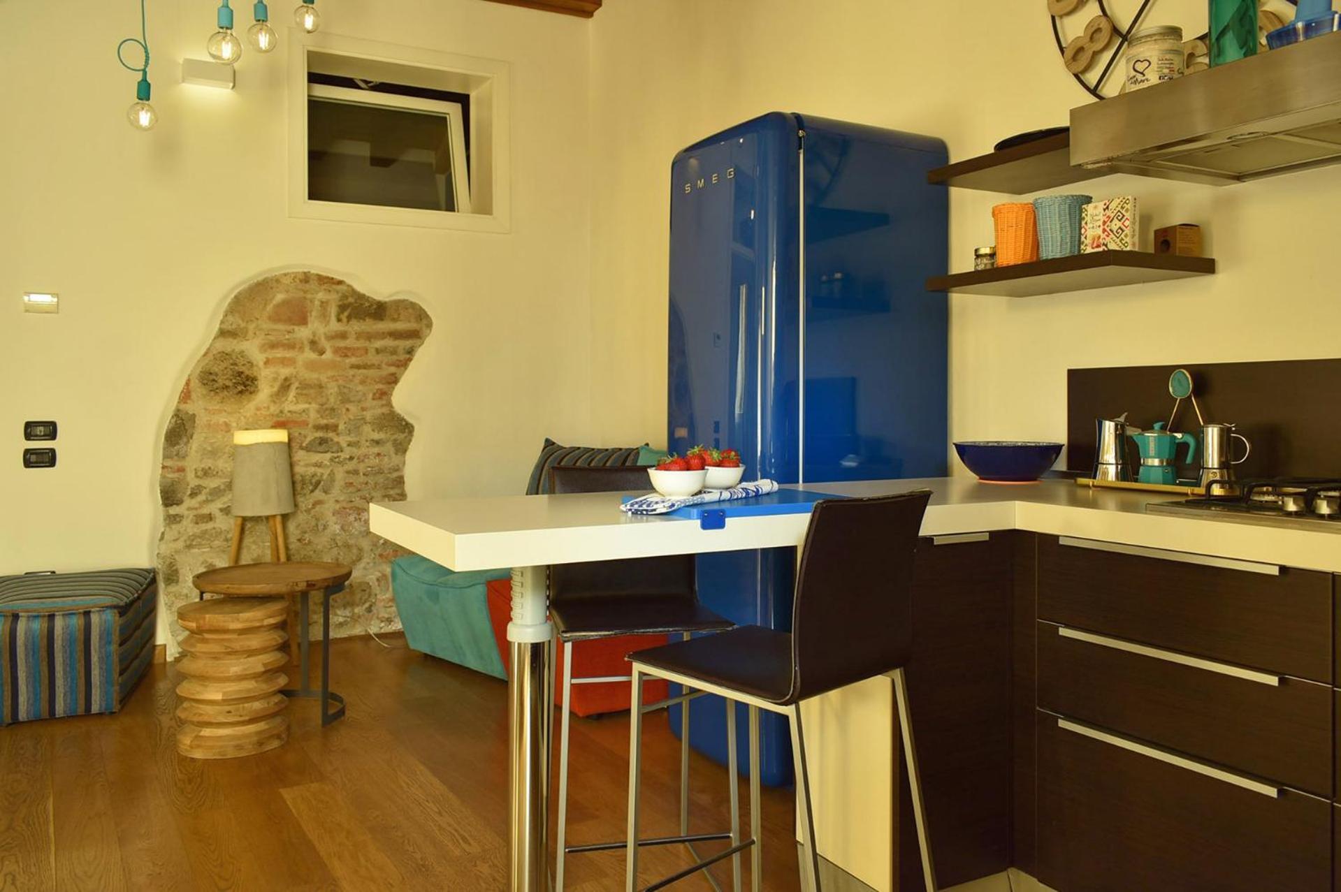 Welc-Om Casa A Colori Nel Borgo Apartment Monselice Bagian luar foto